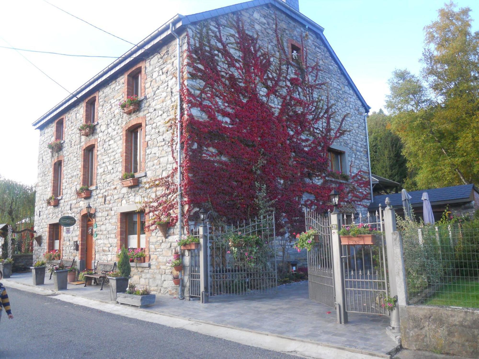 B&B Nord Sud Salmchateau Экстерьер фото